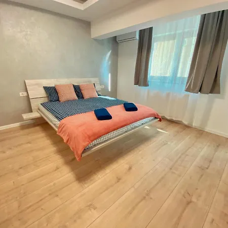 Mega One Apartment *