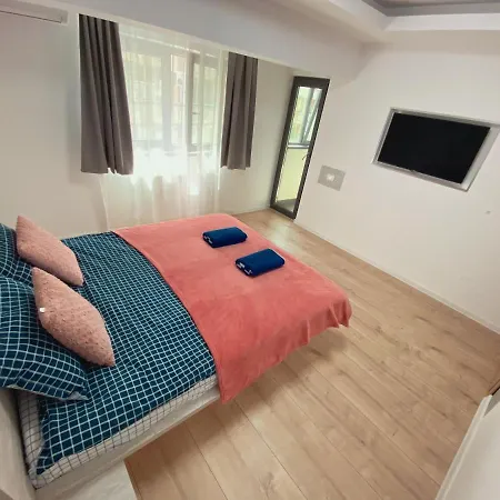 Apartment Mega One *